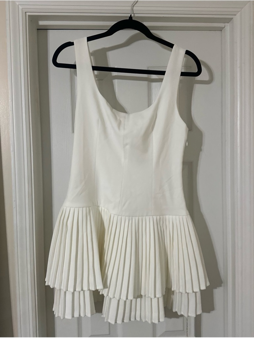 Commense Strapless White Pleated Peplum Mini Dress